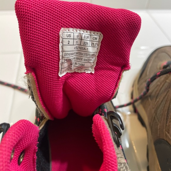 Girls BearPaw Brown and Pink Boots for Outdoor Adventures - Picture 4 of 5